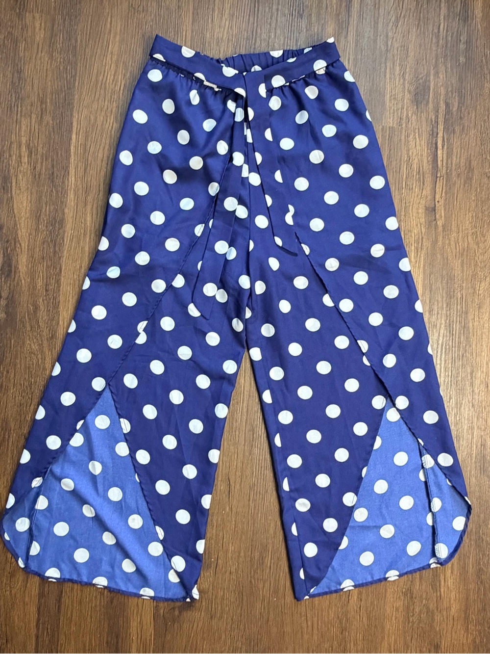 Rare Edition Unique Flowy Navy Polka Dot Wide-Leg Pants